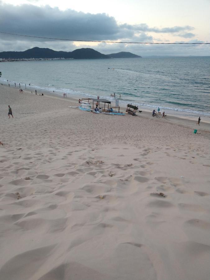 Otimo Apartamento Na Praia Dos Ingleses Gaivotas 70M Do Mar Florianópolis Εξωτερικό φωτογραφία